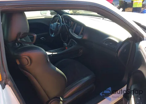 2021 Dodge Challenger R/T из США, поврежденный, VIN 2C3CDZBT0MH651440